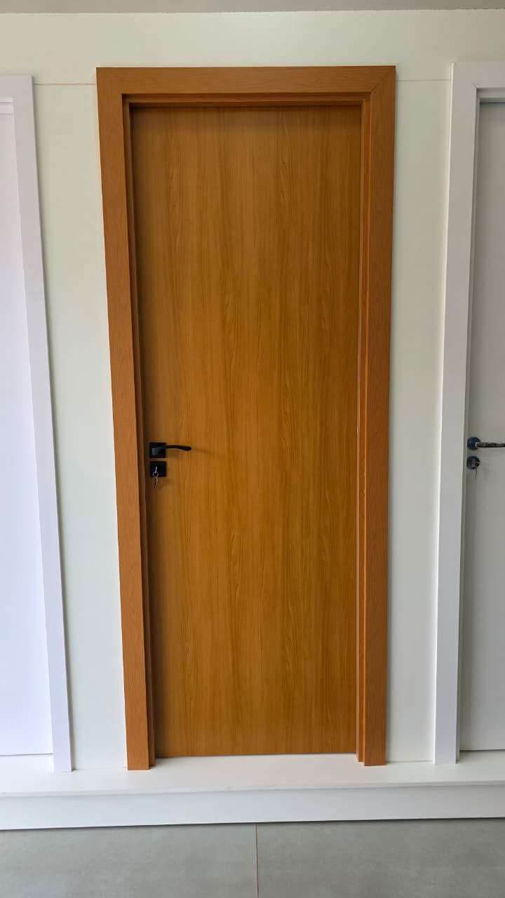 Porta de alto padrão 3